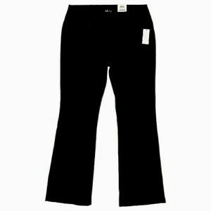 ✨NWT Pull-up Low Rise Boot Cut Pants (L)